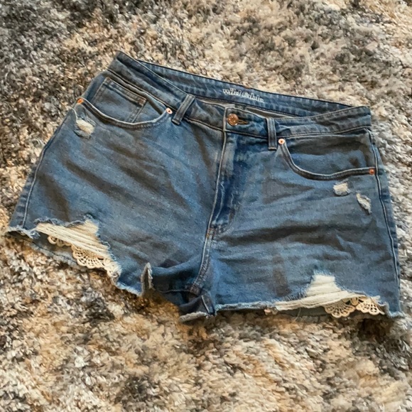 Wild fable lacy shorts